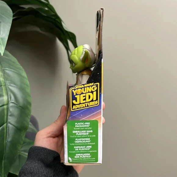 New Star Wars Young Jedi Adventures, Yoda Action Figure, Star Wars Toys NIB - Picture 4 of 8